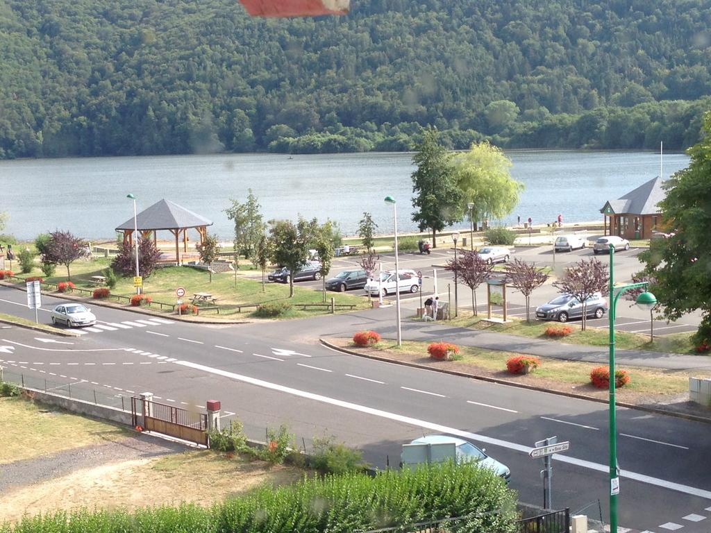 La Vue Sur Le Paradis Chambon-sur-Lac Eksteriør billede